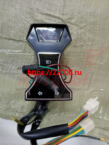 Указатель щитка приборов трицикл